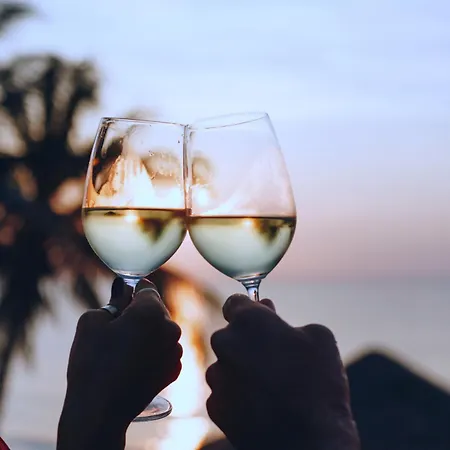 Апартаменти Amazing Sea View