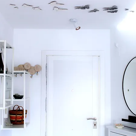 Апартаменты Amazing Sea View